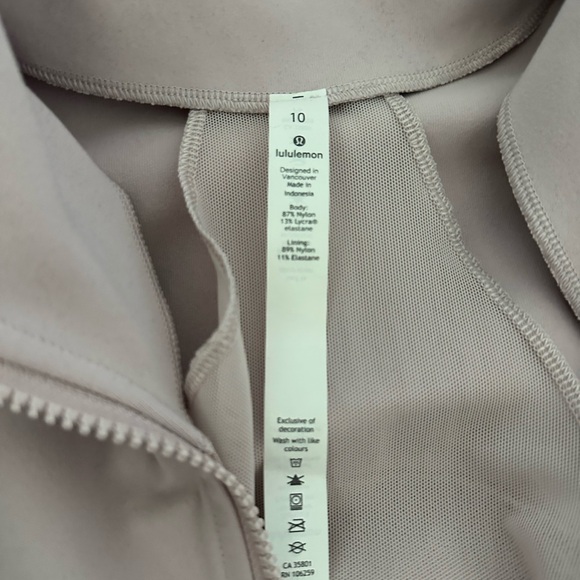 Lululemon Define Jacket - Picture 2 of 2